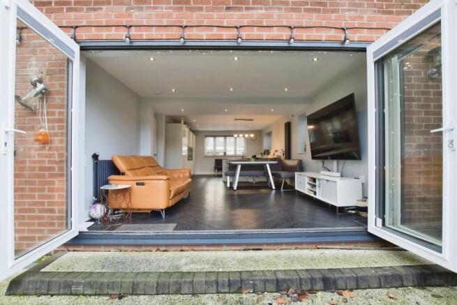 Bifold
