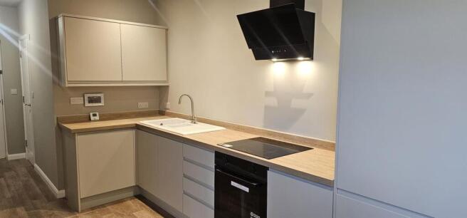 Flat 1 Studio Kitchen.jpg