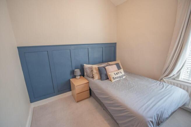 2 bed Terraced for sale Image 8