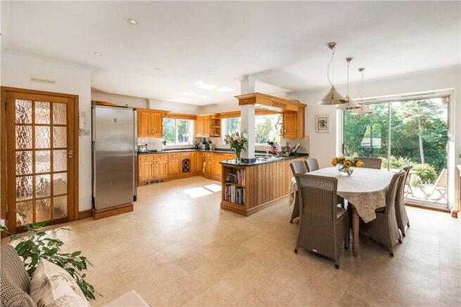 Kitchen/Breakfast