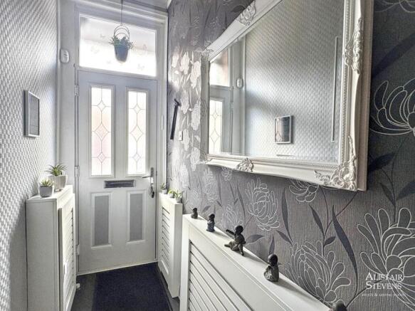 2 bed Terraced for sale Image 2