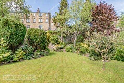 Woodhead Road, Holmbridge, Holmfirth, West Yorkshire, HD9