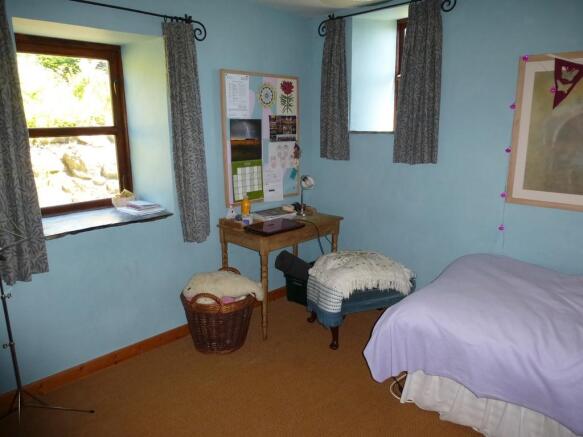 Photo 8