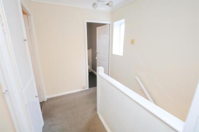 FIRST FLOOR LANDING