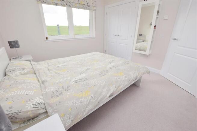 Bedroom 1.JPG