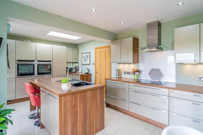 Kitchen 1