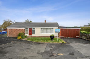 15, Ashgrove Close, Hereford HR1 3LT