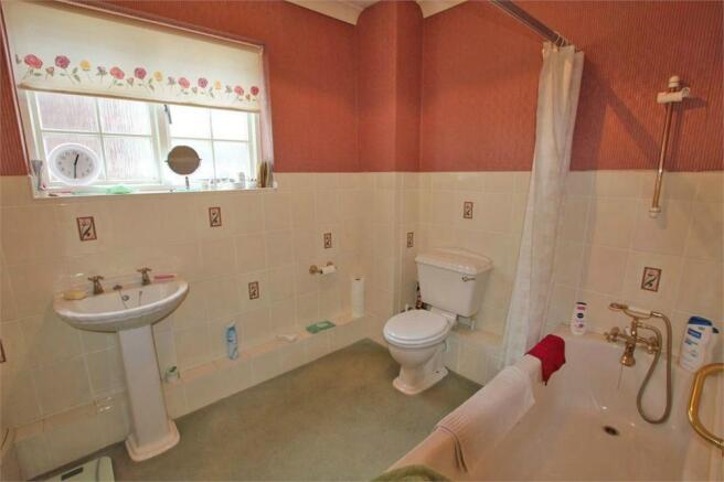 Photo 10