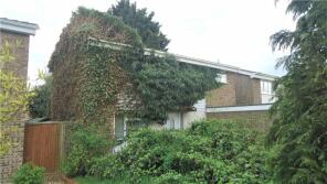 3, Chagford Close, Bedford MK40 3AY