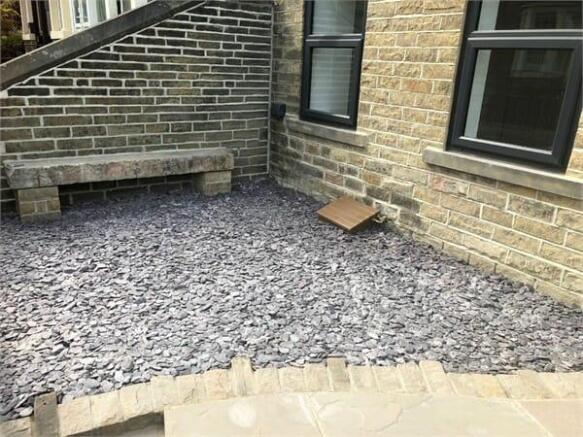 1 bed Terraced to rent Image 4