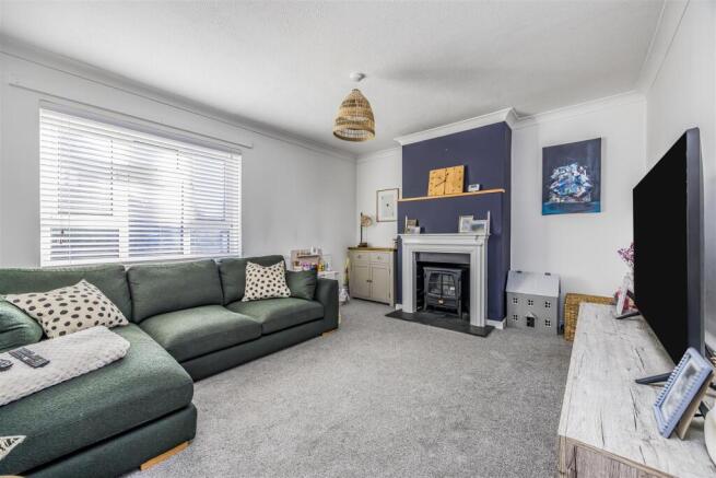 103 Hilsea Crescent, Hilsea-PorticoMarketing-SoldB