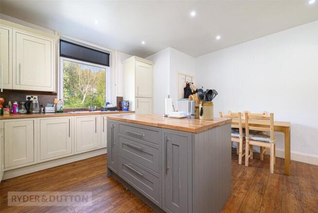 2 bed Terraced for sale Image 9