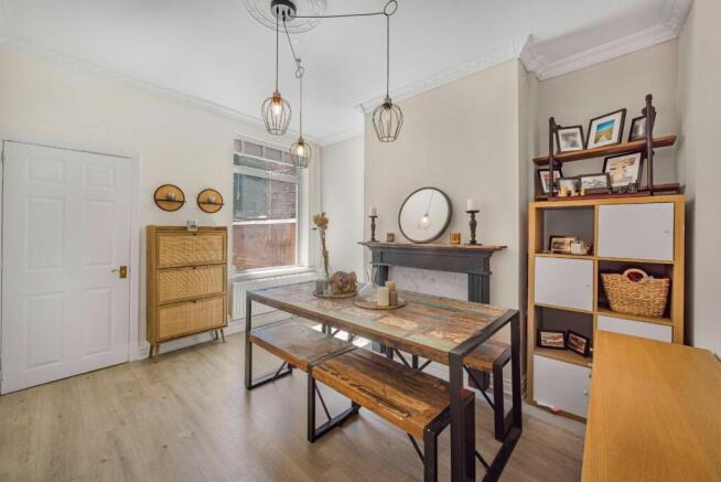 Salisbury Road, Altrincham, Cheshire, WA14 – pohled 4