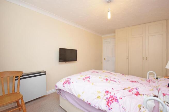 bedroom.jpg