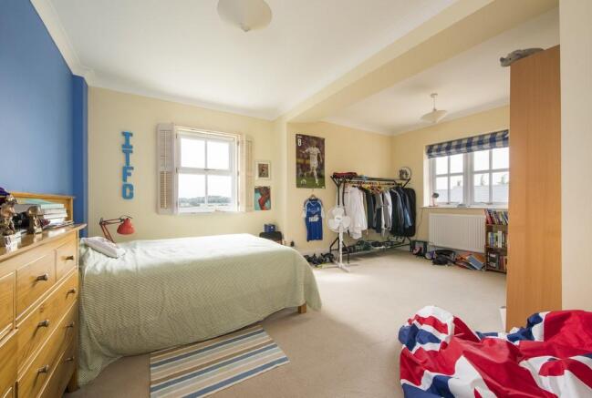 Photo 16