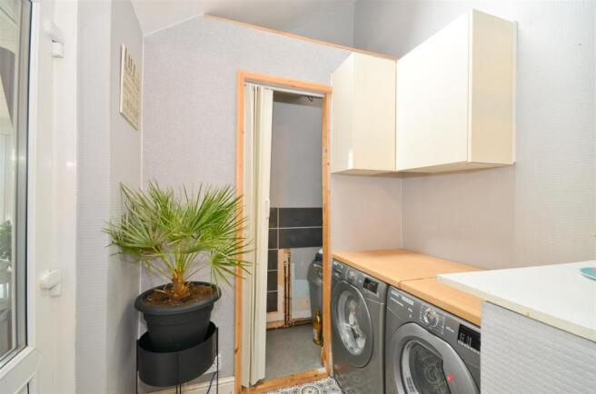 Utility Room.JPG