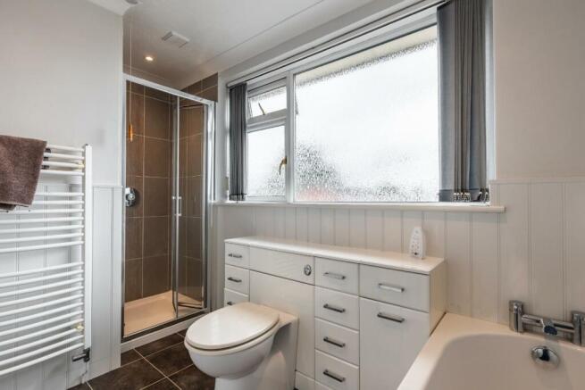 bathroom-2.jpg