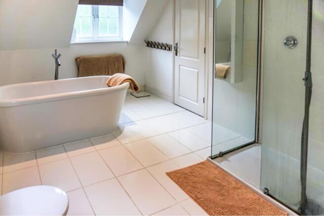 Master En-suite
