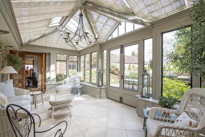 house. estate agency Amberley conservatory