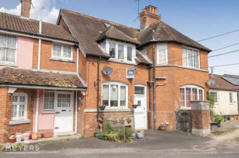 Station Road, Maiden Newton, Dorset, DT2