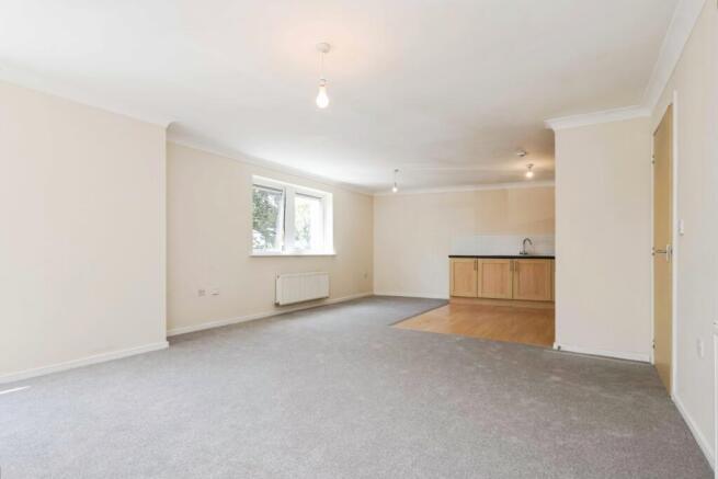 School Close, Northfield, Birmingham, West Midlands, B31 photo 4