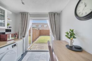 17, Bellver, Toothill, Swindon SN5 8JU