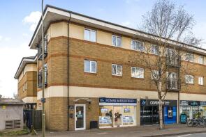 Flat 3, The Hampden Building, High Street, Kidlington OX5 2FN