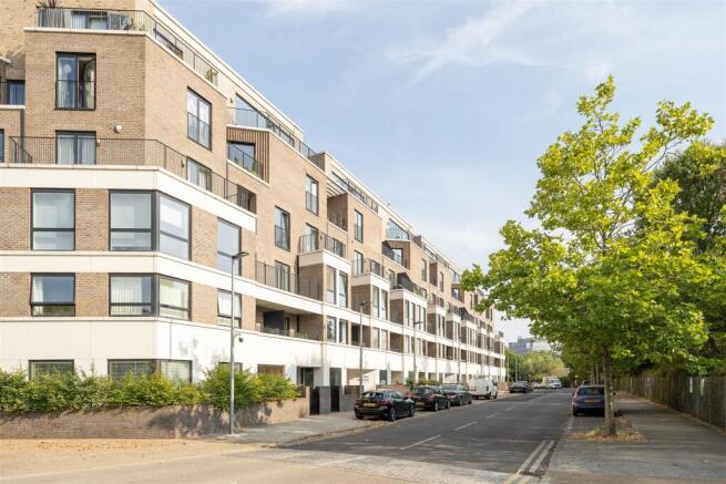 Park View Mansions, E20