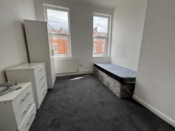 8 bed Terraced for sale Image 11