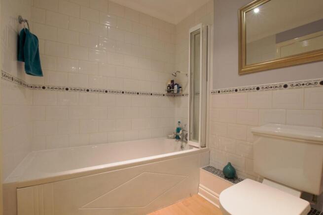 Bathroom/Wc