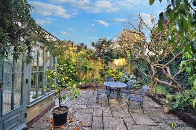 Garden1.jpg