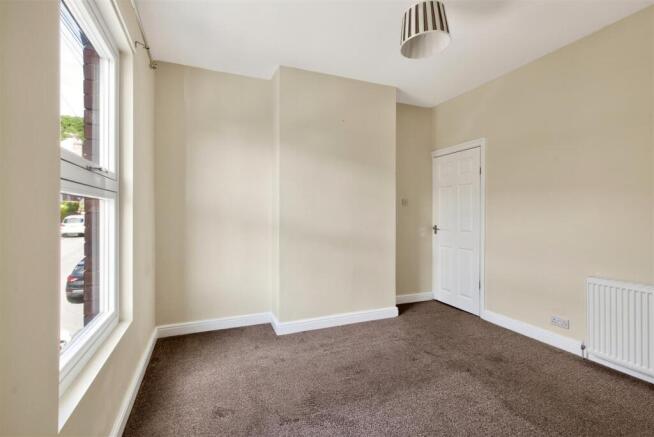 2 bed Terraced for sale Image 12