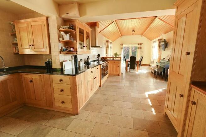 Kitchen/Living Room