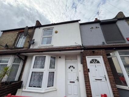 Mead Road, Edgware