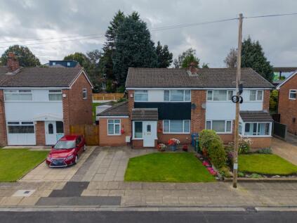 Leyton Drive, Bury, BL9