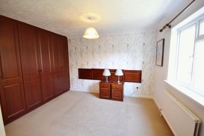 Bedroom 3 (En-suite)