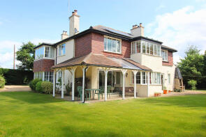 Sandilands, Pensham, Pershore WR10 3HB