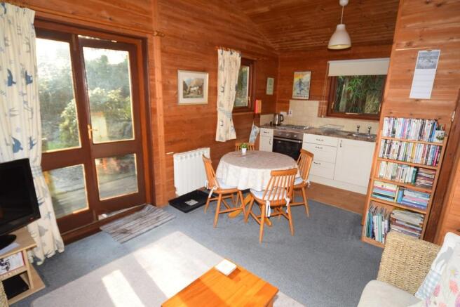 FAMILY ROOM THE C...