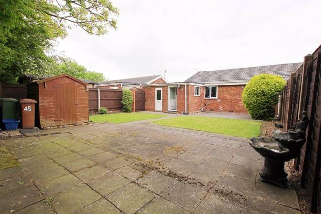 Rear garden view 3