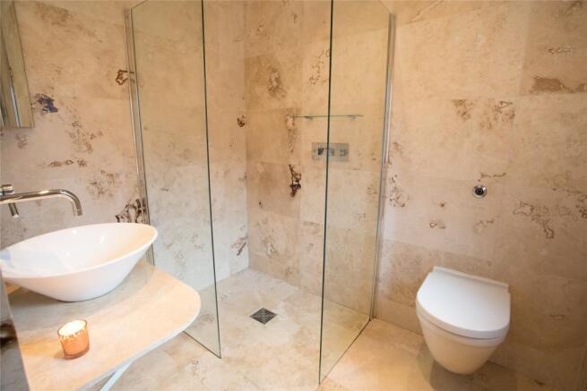 En Suite Shower Room