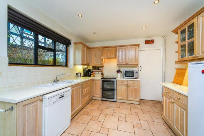 Kitchen/breakfast ro