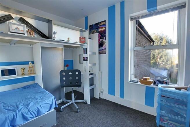 Photo 11
