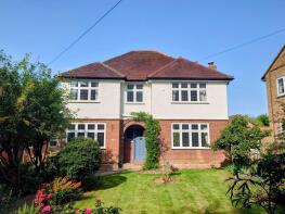 222, Watling Street, Park Street, St. Albans AL2 2PA