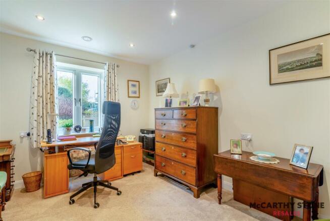 8628071-interior11.jpg