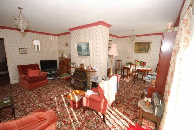 Living/Dining Room