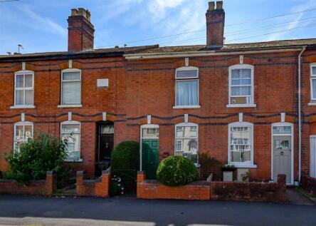 46 Aldersley Road, Tettenhall, Wolverhampton, WV6 9LZ