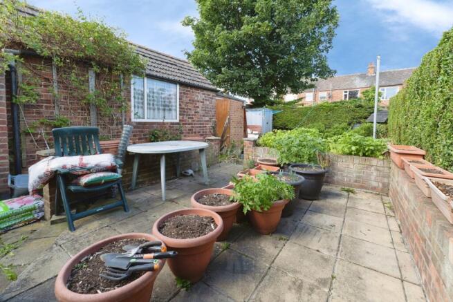 3 bed Semi-Detached for sale Image 8