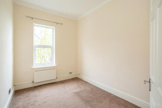 2 bed Flat for sale Image 10