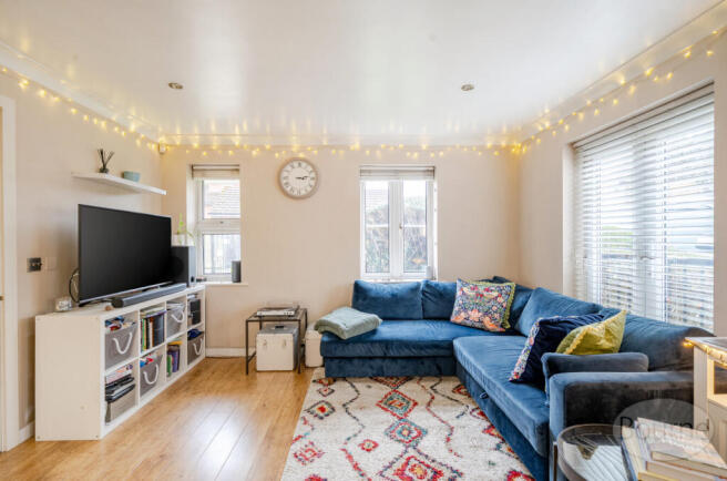 273a3c76-ed31-44f...