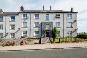 Flat E, 43, Grampian Place, Aberdeen AB11 8HB
